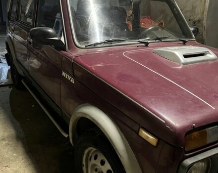 Червоний ВАЗ 2131 Нива, об'ємом двигуна 1.7 л та пробігом 250 тис. км за 2400 $, фото 1 на Automoto.ua