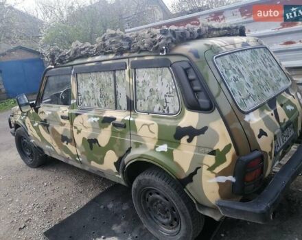 Желтый ВАЗ 2131 Нива, объемом двигателя 1.8 л и пробегом 177 тыс. км за 2000 $, фото 2 на Automoto.ua