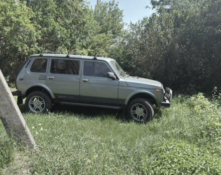 Сірий ВАЗ 2131 Нива, об'ємом двигуна 1.69 л та пробігом 120 тис. км за 5500 $, фото 6 на Automoto.ua