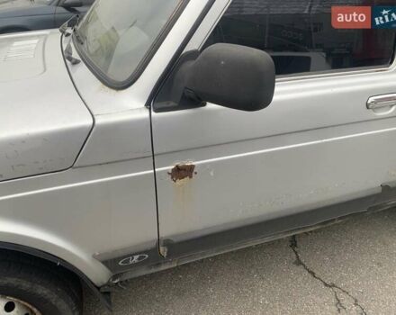 Серый ВАЗ 2131 Нива, объемом двигателя 1.7 л и пробегом 253 тыс. км за 2900 $, фото 9 на Automoto.ua