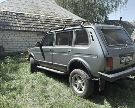 Сірий ВАЗ 2131 Нива, об'ємом двигуна 1.69 л та пробігом 120 тис. км за 5500 $, фото 3 на Automoto.ua