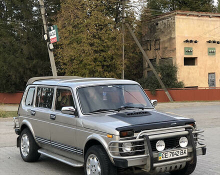 Серый ВАЗ 2131 Нива, объемом двигателя 17 л и пробегом 115 тыс. км за 4700 $, фото 1 на Automoto.ua