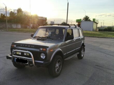Сірий ВАЗ 2131 Нива, об'ємом двигуна 1.7 л та пробігом 178 тис. км за 4513 $, фото 1 на Automoto.ua