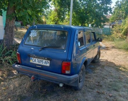 Синій ВАЗ 2131 Нива, об'ємом двигуна 1.8 л та пробігом 2 тис. км за 2000 $, фото 4 на Automoto.ua
