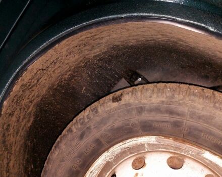 Зелений ВАЗ 2131 Нива, об'ємом двигуна 1.7 л та пробігом 250 тис. км за 2464 $, фото 12 на Automoto.ua