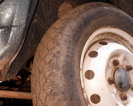 Зелений ВАЗ 2131 Нива, об'ємом двигуна 1.7 л та пробігом 250 тис. км за 2464 $, фото 13 на Automoto.ua