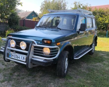 Зеленый ВАЗ 2131 Нива, объемом двигателя 0 л и пробегом 1000 тыс. км за 3200 $, фото 2 на Automoto.ua