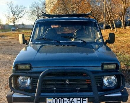 Зелений ВАЗ 2131 Нива, об'ємом двигуна 1.7 л та пробігом 250 тис. км за 2464 $, фото 1 на Automoto.ua