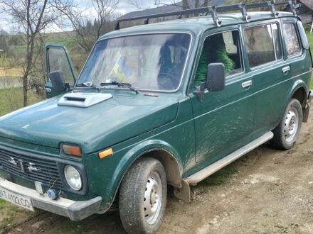 Зеленый ВАЗ 2131 Нива, объемом двигателя 6 л и пробегом 155 тыс. км за 3500 $, фото 1 на Automoto.ua
