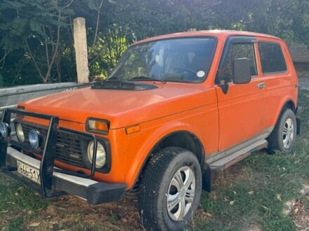 ВАЗ 2131 Нива 1982 в Николаеве на Automoto.ua Оранжевый ВАЗ 2131 Нива, объемом двигателя 1.6 л и пробегом 277 тыс. км за 1800 $, фото 1 на Automoto.ua