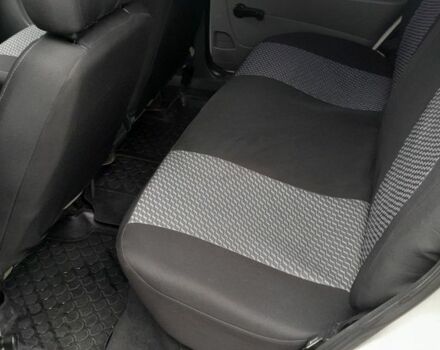 Білий ВАЗ 2170 Priora, об'ємом двигуна 1.6 л та пробігом 160 тис. км за 2500 $, фото 6 на Automoto.ua