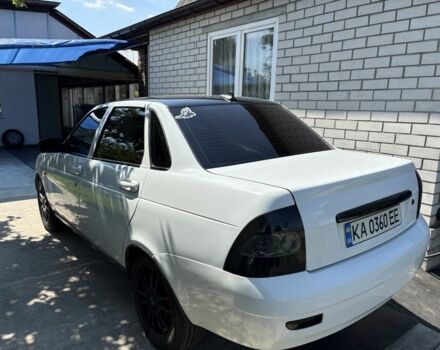 Белый ВАЗ 2170 Priora, объемом двигателя 1.6 л и пробегом 180 тыс. км за 2700 $, фото 3 на Automoto.ua