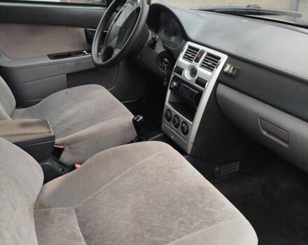 Білий ВАЗ 2170 Priora, об'ємом двигуна 1.6 л та пробігом 180 тис. км за 2400 $, фото 5 на Automoto.ua