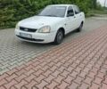 Белый ВАЗ 2170 Priora, объемом двигателя 1.6 л и пробегом 400 тыс. км за 1350 $, фото 1 на Automoto.ua