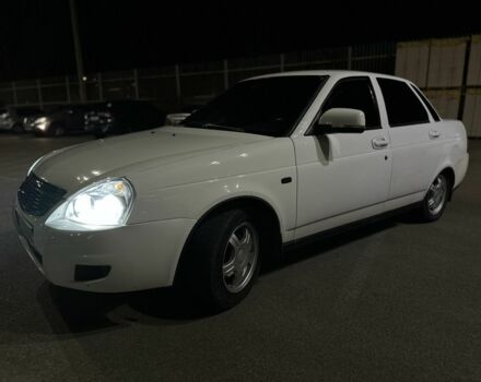 Белый ВАЗ 2170 Priora, объемом двигателя 1.6 л и пробегом 193 тыс. км за 3400 $, фото 4 на Automoto.ua