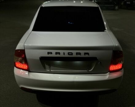 Белый ВАЗ 2170 Priora, объемом двигателя 1.6 л и пробегом 193 тыс. км за 3400 $, фото 1 на Automoto.ua