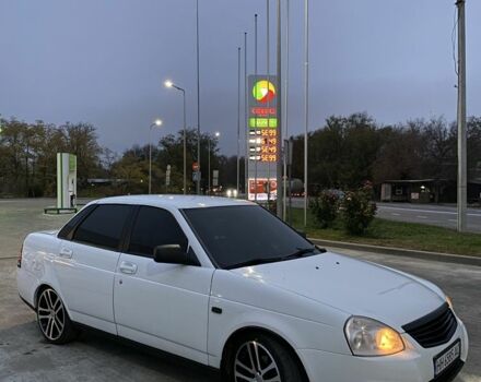 Белый ВАЗ 2170 Priora, объемом двигателя 1.6 л и пробегом 230 тыс. км за 4500 $, фото 5 на Automoto.ua