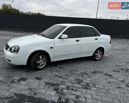 Білий ВАЗ 2170 Priora, об'ємом двигуна 1.6 л та пробігом 299 тис. км за 2990 $, фото 16 на Automoto.ua