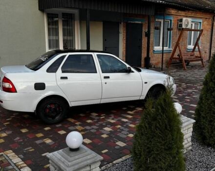 Белый ВАЗ 2170 Priora, объемом двигателя 1.6 л и пробегом 260 тыс. км за 1750 $, фото 5 на Automoto.ua