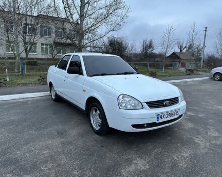 Белый ВАЗ 2170 Priora, объемом двигателя 1.6 л и пробегом 145 тыс. км за 3100 $, фото 1 на Automoto.ua