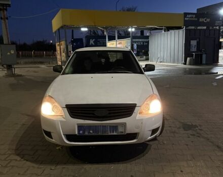 Белый ВАЗ 2170 Priora, объемом двигателя 1.6 л и пробегом 223 тыс. км за 1900 $, фото 2 на Automoto.ua