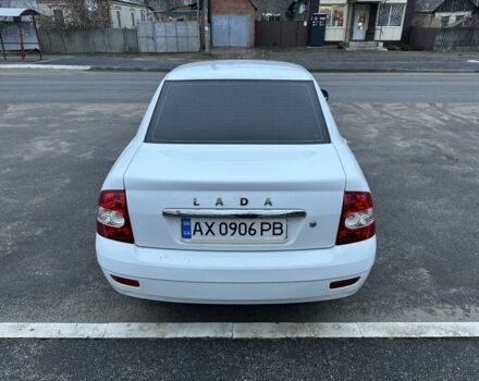 Белый ВАЗ 2170 Priora, объемом двигателя 1.6 л и пробегом 145 тыс. км за 3100 $, фото 3 на Automoto.ua