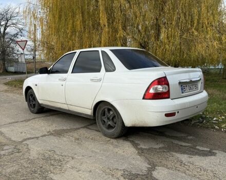 Белый ВАЗ 2170 Priora, объемом двигателя 1.6 л и пробегом 223 тыс. км за 2000 $, фото 3 на Automoto.ua