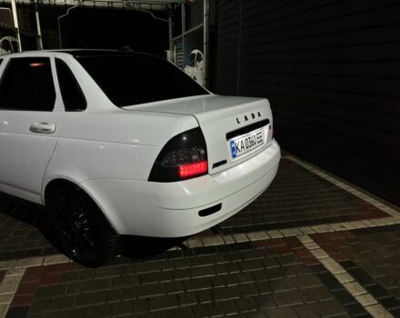 Белый ВАЗ 2170 Priora, объемом двигателя 1.6 л и пробегом 202 тыс. км за 3200 $, фото 6 на Automoto.ua