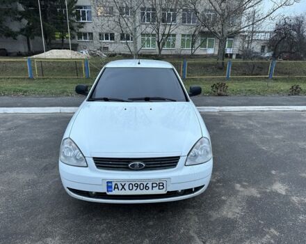 Белый ВАЗ 2170 Priora, объемом двигателя 1.6 л и пробегом 145 тыс. км за 3100 $, фото 2 на Automoto.ua