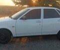 Белый ВАЗ 2170 Priora, объемом двигателя 1.6 л и пробегом 174 тыс. км за 2600 $, фото 2 на Automoto.ua