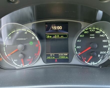Белый ВАЗ 2170 Priora, объемом двигателя 1.6 л и пробегом 175 тыс. км за 3100 $, фото 7 на Automoto.ua