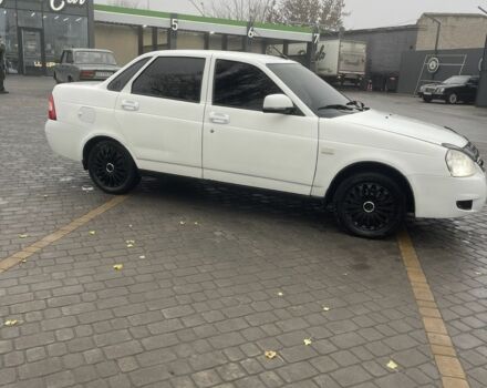 Білий ВАЗ 2170 Priora, об'ємом двигуна 2 л та пробігом 200 тис. км за 2350 $, фото 4 на Automoto.ua