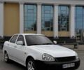 Белый ВАЗ 2170 Priora, объемом двигателя 1.6 л и пробегом 250 тыс. км за 2072 $, фото 1 на Automoto.ua