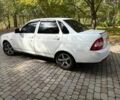 Белый ВАЗ 2170 Priora, объемом двигателя 1.6 л и пробегом 180 тыс. км за 3300 $, фото 3 на Automoto.ua