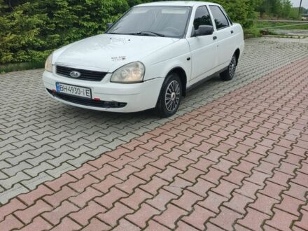 ВАЗ 2170 Priora 2008 в Шепетовке на Automoto.ua Белый ВАЗ 2170 Priora, объемом двигателя 1.6 л и пробегом 400 тыс. км за 1350 $, фото 1 на Automoto.ua