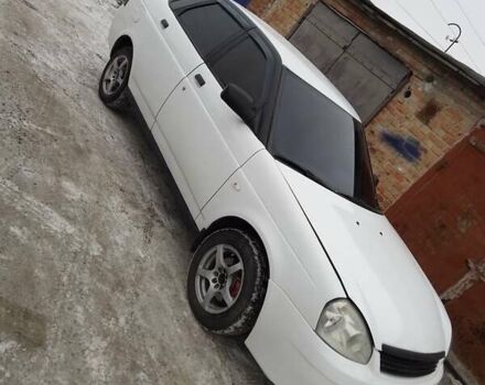 Білий ВАЗ 2170 Priora, об'ємом двигуна 1.6 л та пробігом 200 тис. км за 2400 $, фото 1 на Automoto.ua