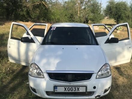 ВАЗ 2170 Priora 2008 в Запорожье на Automoto.ua Белый ВАЗ 2170 Priora, объемом двигателя 1.6 л и пробегом 120 тыс. км за 3100 $, фото 1 на Automoto.ua