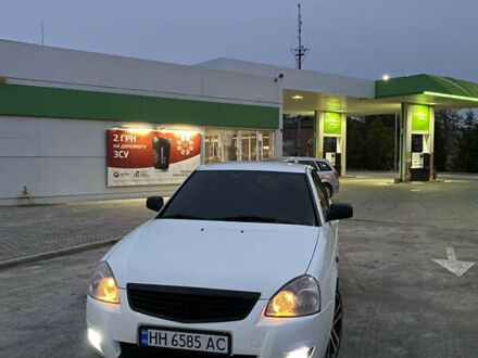 Білий ВАЗ 2170 Priora, об'ємом двигуна 1.6 л та пробігом 235 тис. км за 4000 $, фото 1 на Automoto.ua