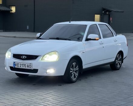 Белый ВАЗ 2170 Priora, объемом двигателя 1.6 л и пробегом 230 тыс. км за 4499 $, фото 1 на Automoto.ua