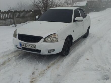Білий ВАЗ 2170 Priora, об'ємом двигуна 1.6 л та пробігом 212 тис. км за 1700 $, фото 1 на Automoto.ua