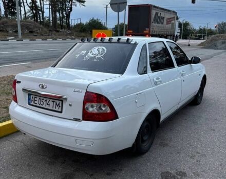 Белый ВАЗ 2170 Priora, объемом двигателя 1.6 л и пробегом 240 тыс. км за 2000 $, фото 1 на Automoto.ua