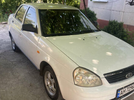 ВАЗ 2170 Priora 2010 у Дружковке на Automoto.ua Білий ВАЗ 2170 Priora, об'ємом двигуна 1.6 л та пробігом 151 тис. км за 2700 $, фото 1 на Automoto.ua