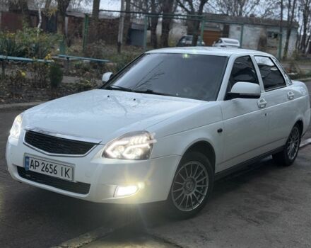 Белый ВАЗ 2170 Priora, объемом двигателя 1.6 л и пробегом 120 тыс. км за 4500 $, фото 1 на Automoto.ua