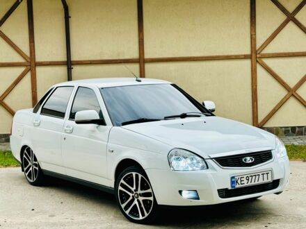 ВАЗ 2170 Priora 2012 у Синельниковом на Automoto.ua Білий ВАЗ 2170 Priora, об'ємом двигуна 1.6 л та пробігом 127 тис. км за 5700 $, фото 1 на Automoto.ua
