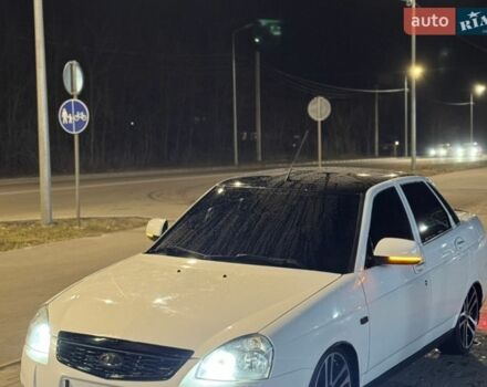 Белый ВАЗ 2170 Priora, объемом двигателя 1.6 л и пробегом 154 тыс. км за 5100 $, фото 1 на Automoto.ua