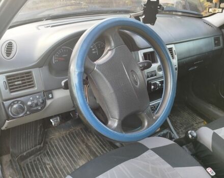 Чорний ВАЗ 2170 Priora, об'ємом двигуна 1.6 л та пробігом 390 тис. км за 1309 $, фото 5 на Automoto.ua