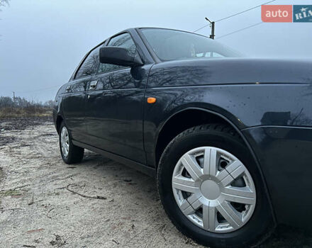 Черный ВАЗ 2170 Priora, объемом двигателя 1.6 л и пробегом 200 тыс. км за 2500 $, фото 12 на Automoto.ua