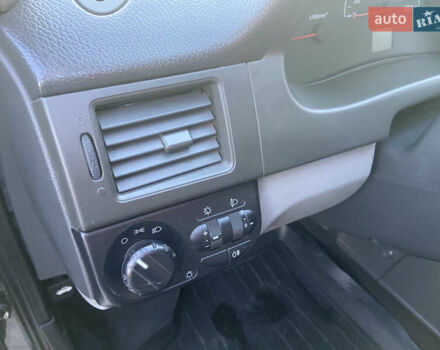 ВАЗ 2170 Priora 2007 у Монастырище на Automoto.ua Чорний ВАЗ 2170 Priora, об'ємом двигуна 1.6 л та пробігом 106 тис. км за 3200 $, фото 22 на Automoto.ua