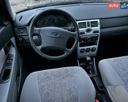 Черный ВАЗ 2170 Priora, объемом двигателя 1.6 л и пробегом 200 тыс. км за 2500 $, фото 13 на Automoto.ua