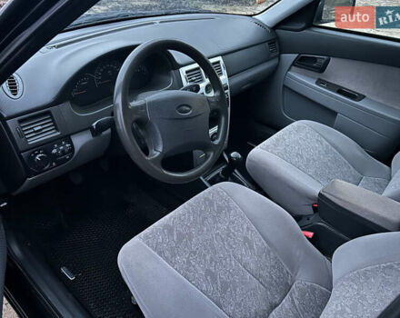 Черный ВАЗ 2170 Priora, объемом двигателя 1.6 л и пробегом 200 тыс. км за 2500 $, фото 14 на Automoto.ua